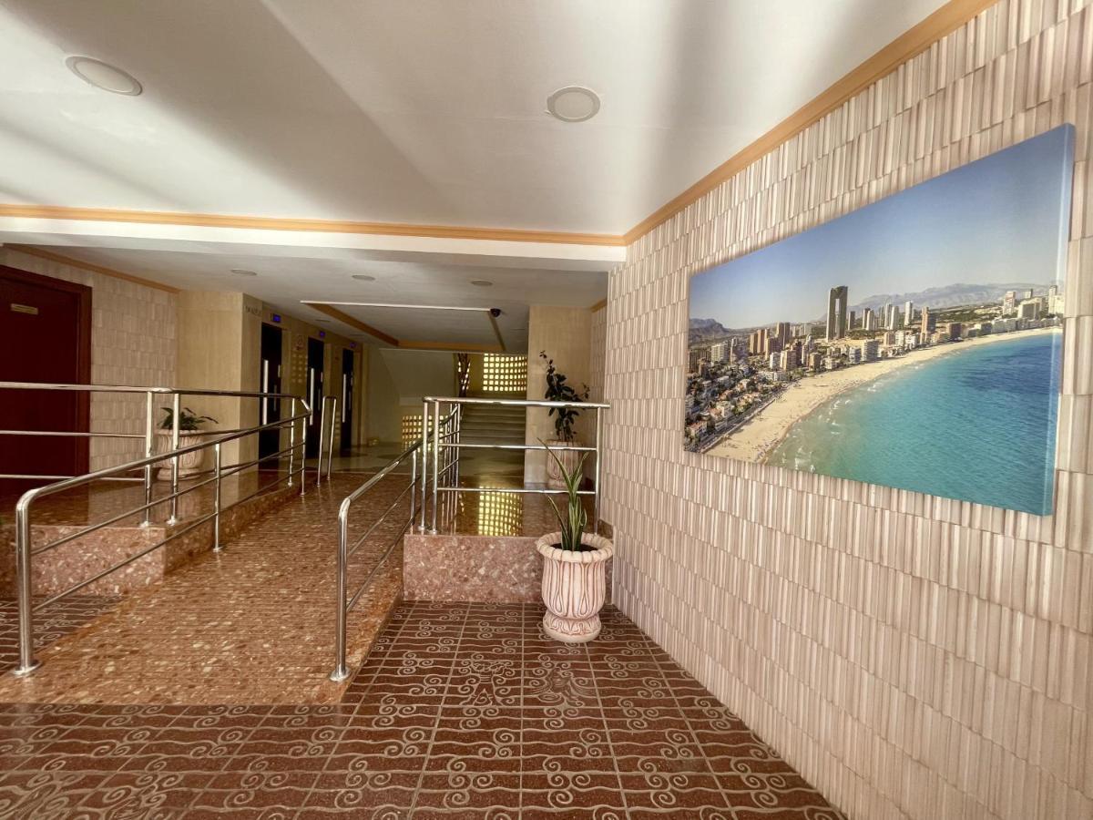 Pintor Solana Poniente Beach Benidorm Exterior photo
